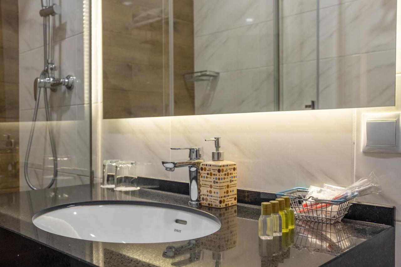 Boomerang Boutique Hotel Oldenburg Bagian luar foto